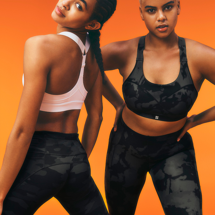 “The Evolution of Activewear: From Function to Fashion”